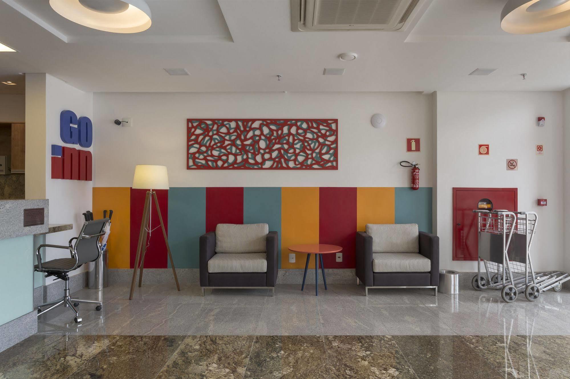Go Inn Vitória Extérieur photo