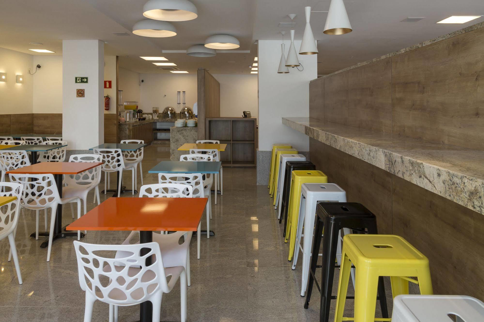 Go Inn Vitória Extérieur photo